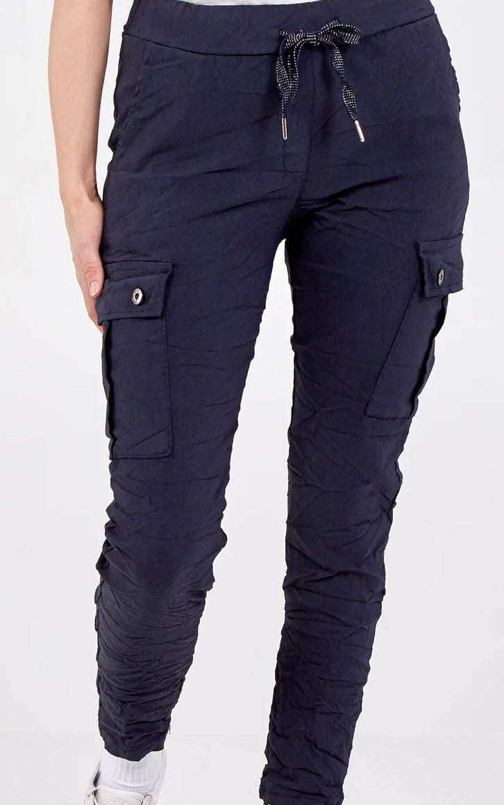 GENIE Magic Cargo Trousers